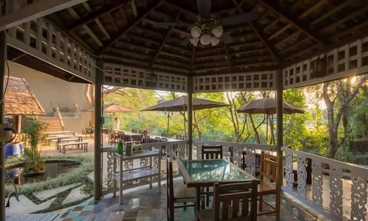 Mae Kon Hotel | Season Namkorn Resort
