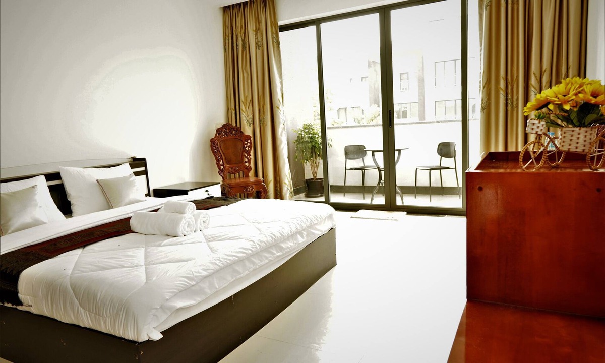 Ruessei Kaev Hotel | Secret Head Quarters Phnom Penh