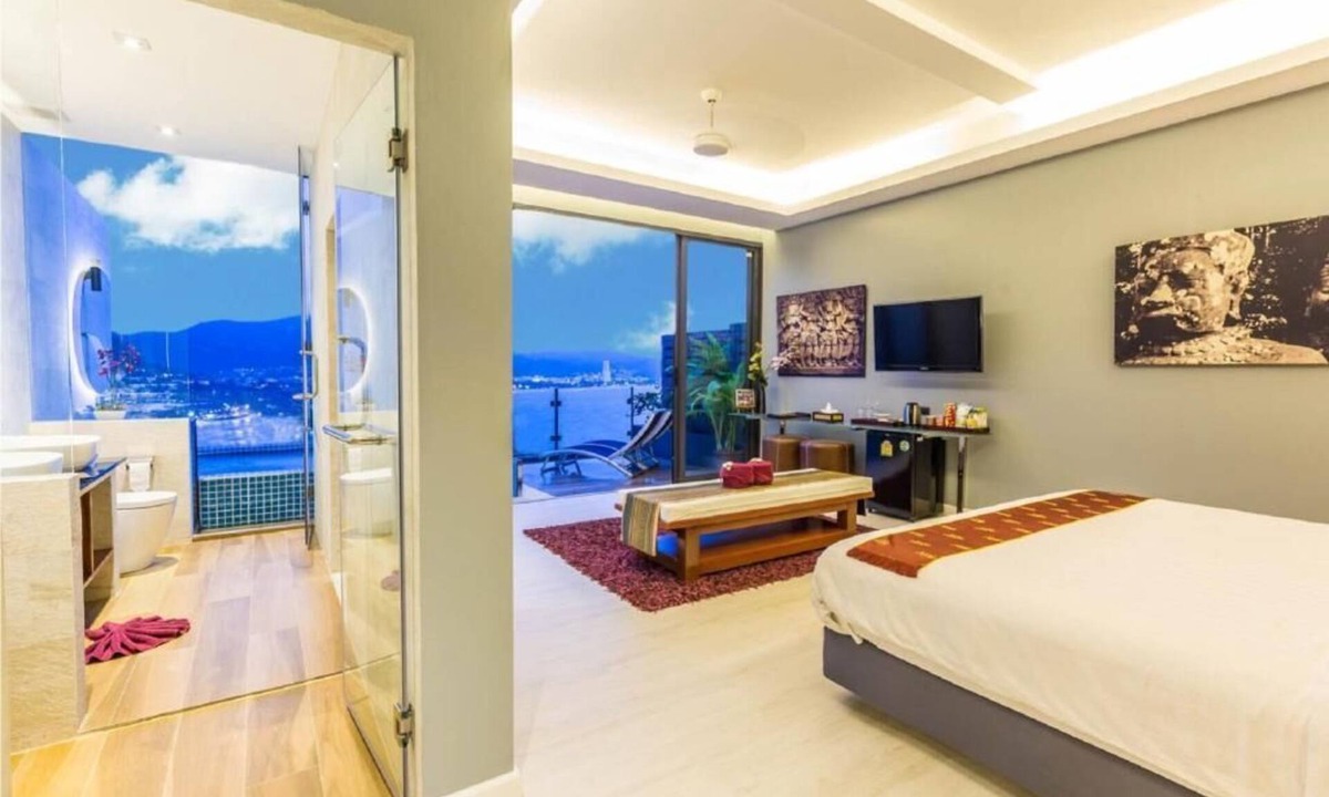 Patong Resort | (SHA+)Sky Suites Indochine Phuket (002)