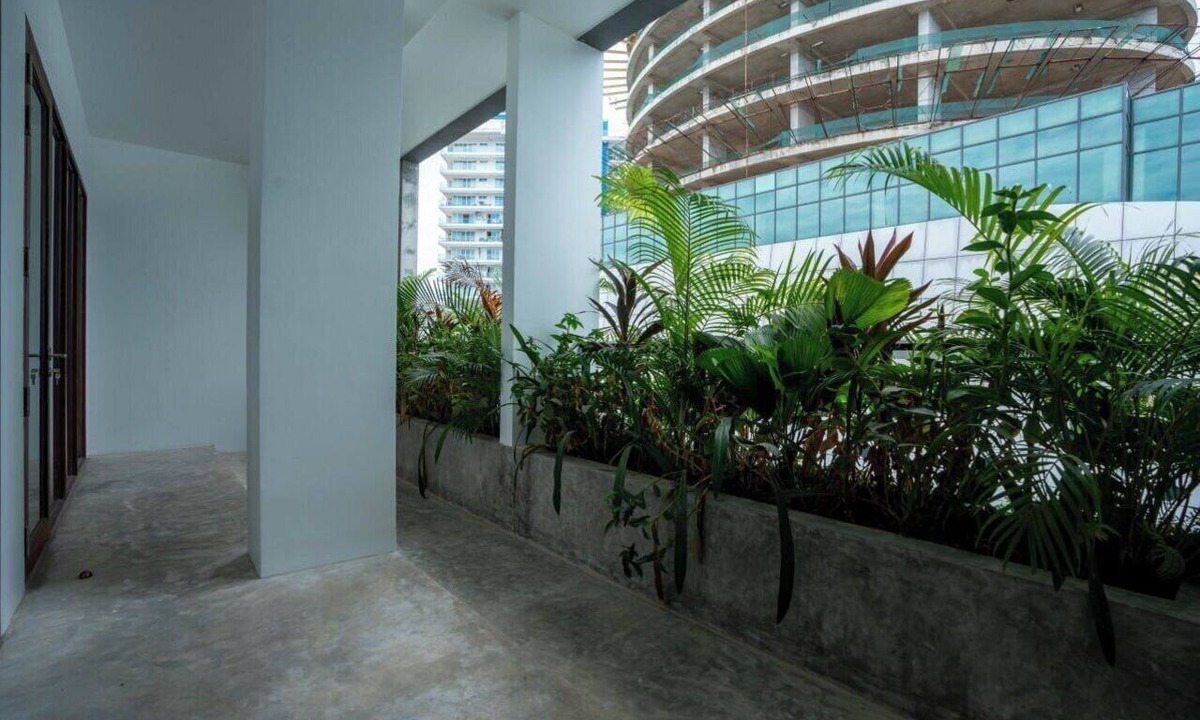Ruessei Kaev Apartment | Stadion Residence