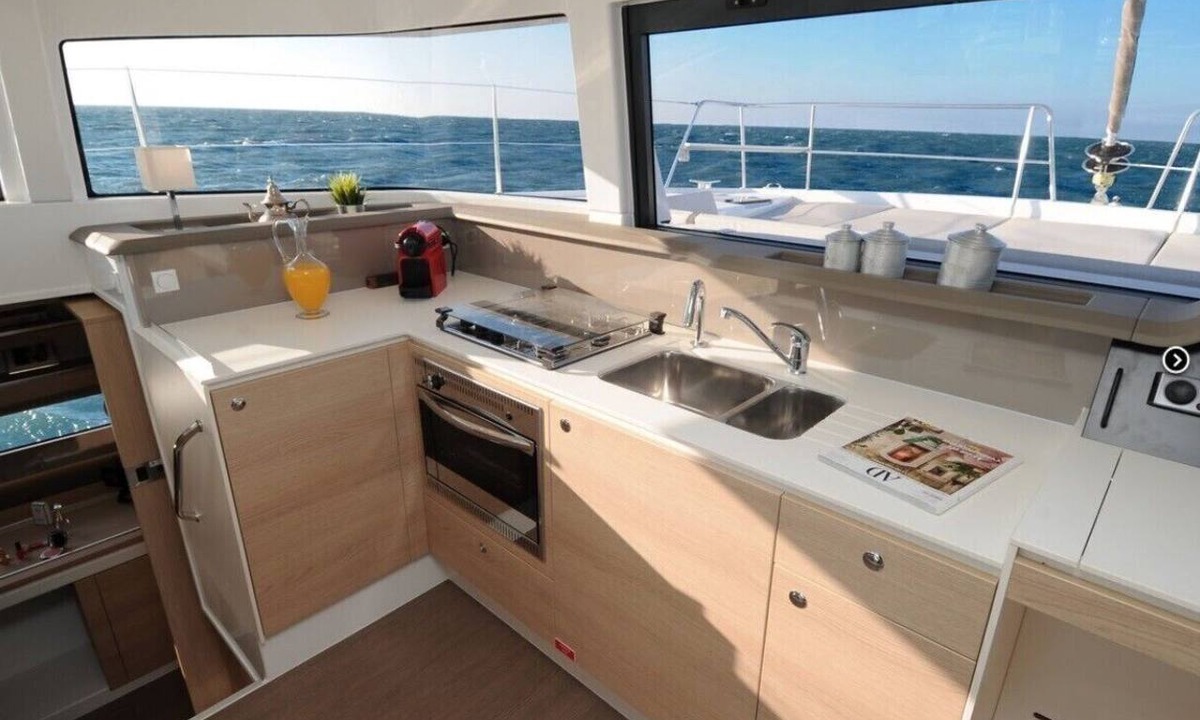 Ban Na Faek Boat Rental | Sun-Kissed Sailing Adventure in Phuket