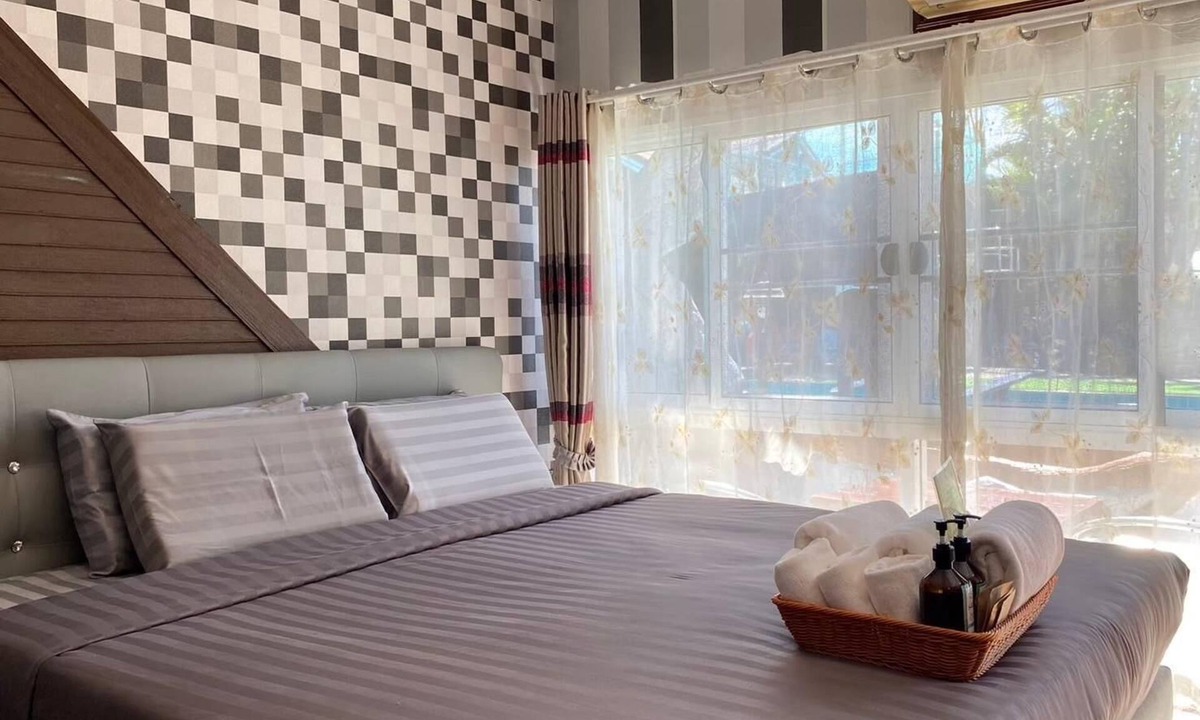 Chai Nat Hotel | Suwanna Riverside