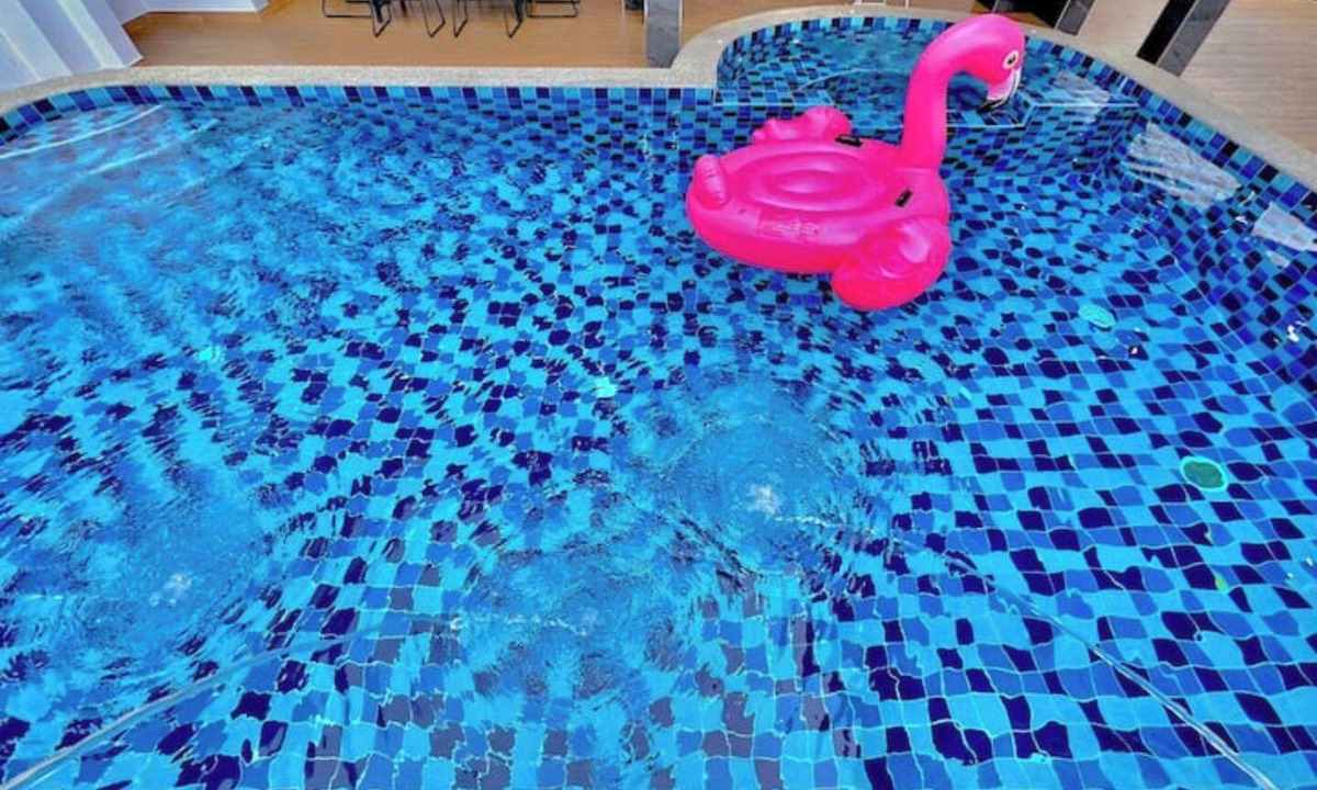 Central Pattaya Villa | Tagvilla Lagoon Pool Villa in Pattaya 8 Bedroom