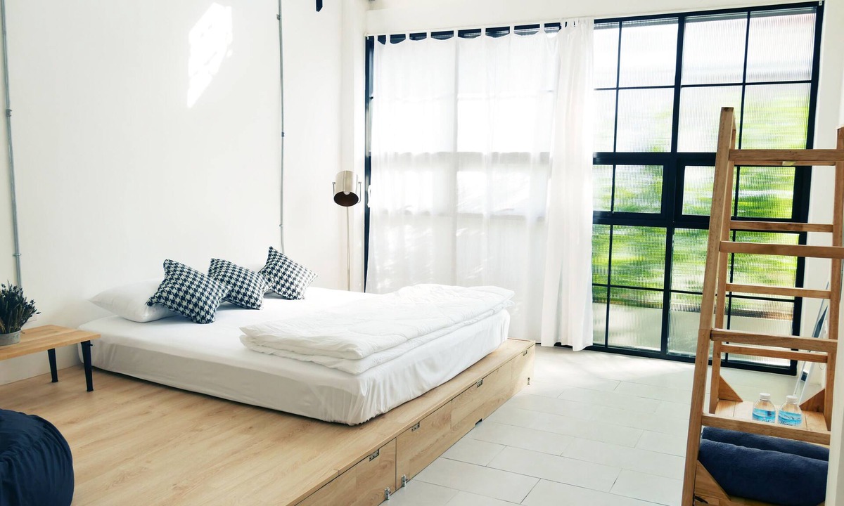 Khlong San Hostel | The Companion - Hostel