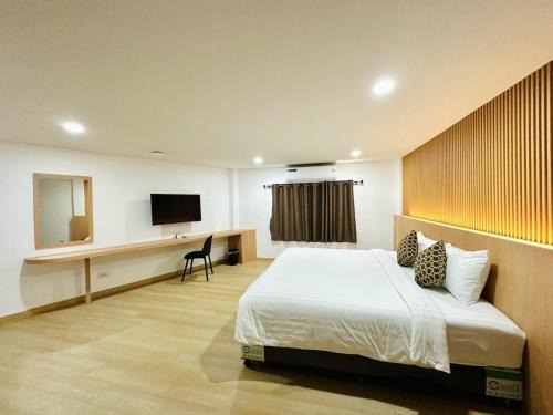 Bang Phlat Hotel | The Cozy77 - No Parking