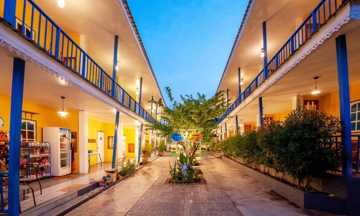 Nong Pla Lai Hotel | The kn kohlarn
