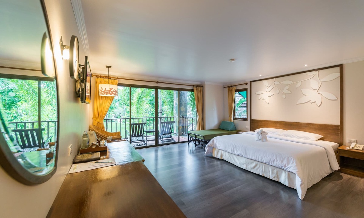 Khuekkhak Hotel | The Leaf On The Sands by Katathani