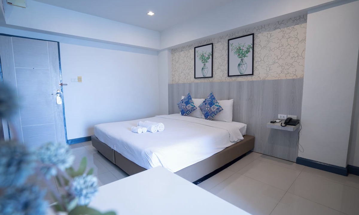 Nong Bon Hotel | The Spring Bangkok