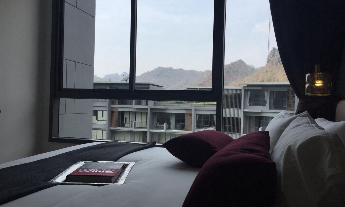 Phaya Yen Apartment | The Valley 23Estate by Away