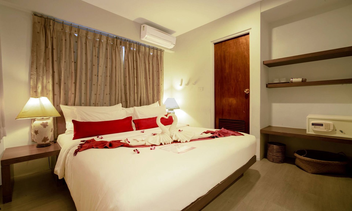 Talat Yot Hotel | Villa Cha Cha Banglumphu