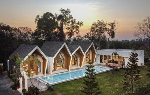 Huai Yai Villa | Winvilla Pattaya - Private Pool Villa 5 Bedrooms