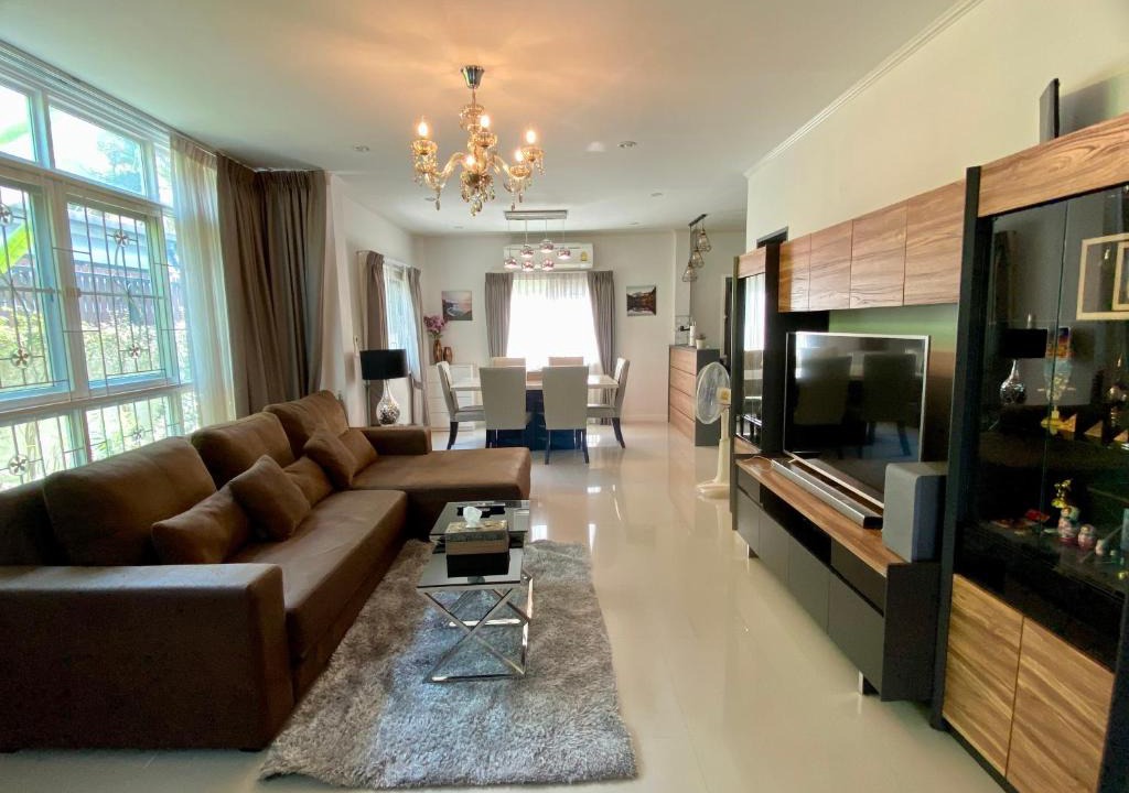 San Kamphaeng House | Yok Happy Home