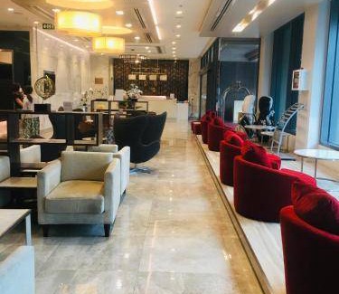 Si Racha Hotel | 112 m² Hotel ∙ 6 guests