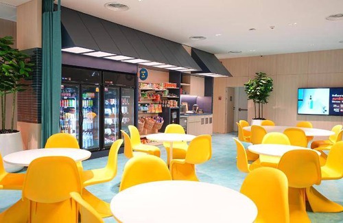 Si Racha Hotel | 20 m² Hotel ∙ 2 guests