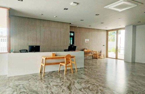 Chonburi Hotel | 48 m² Hotel ∙ 2 bedrooms ∙ 5 guests