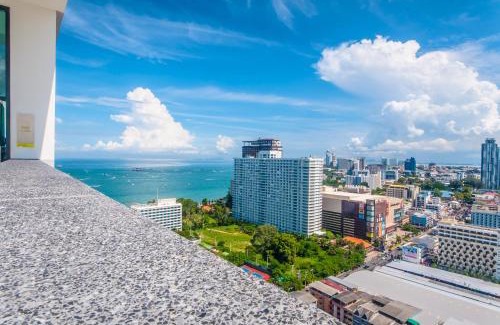 Pattaya Bay Apartment | Central Pattaya Residence-The Base Condo