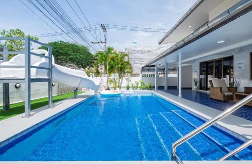 North Pattaya Villa | Greta Villa Pattaya ใกล้ชายหาด ใจกลางเมือง