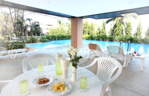 Si Racha Apartment | J - Town Serviced Apartments