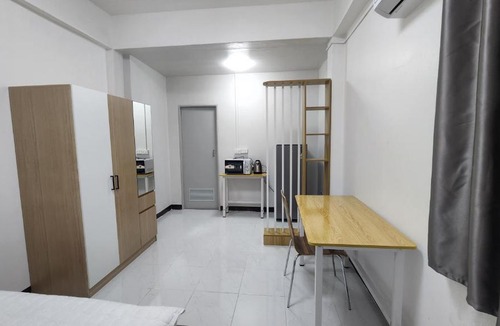Ongkharak Hostel | หลังมอ อพาร์ตเมนต์สามสาว