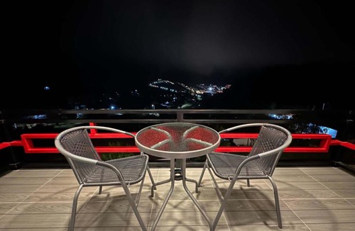 Mok Cham Pae Apartment | เทียนเผิง บ้านรักไทย