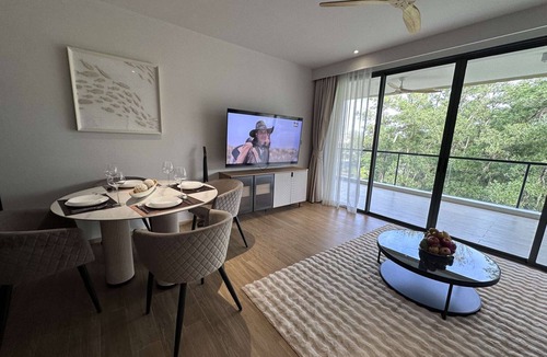 Bang Tao Apartment | 2 bdr Apartments Laguna Beachside 50m from Beach