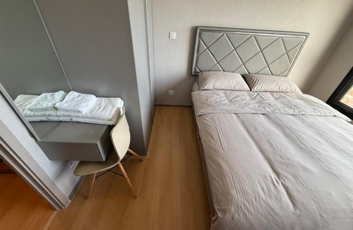 Bang Kra So Apartment | 2-bedroom flat in Bangkok, Chao Phraya River