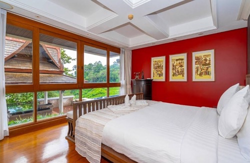 Rawai Villa | 3-bedroom villa in fabulous Tambon Rawai with fitness room, AC