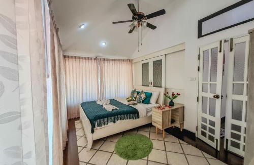South Pattaya Villa | 3BHK private pool villa with Sauna Snooker