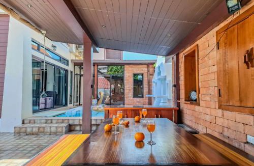 South Pattaya Villa | 3BHK private pool villa with Sauna Snooker