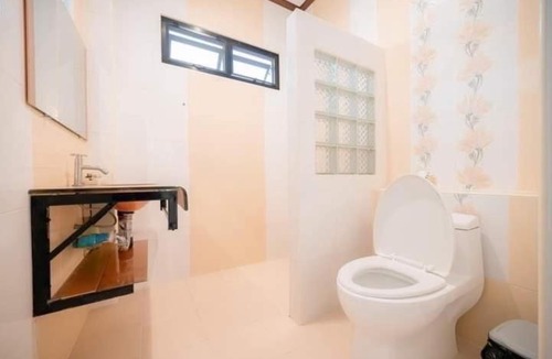 Sattahip Villa | 3BR Private Pool Villa Near Sattahip Beach