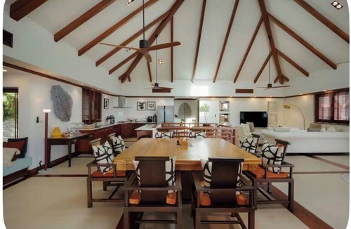 Patong House | 4-bedroom Patong sea view Breakfast included