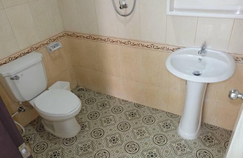 Nong Pla Lai House | 400 m² House ∙ 4 bedrooms ∙ 12 guests
