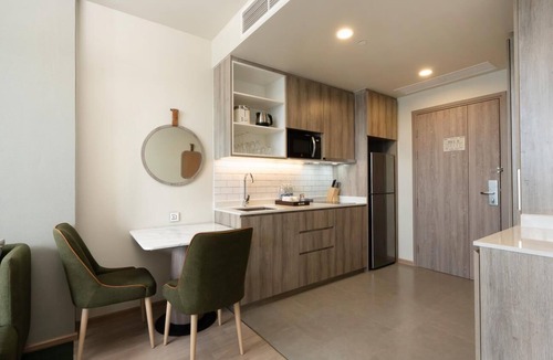 Khlong Tan Condo | 45 SQM/Sukhumvit 24/Monthly