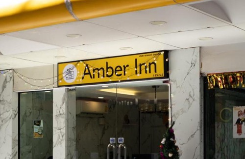 Thanon Phaya Thai House | Amber Inn