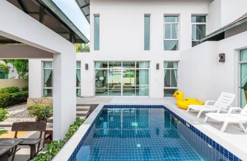 Na Chom Thian Villa | AnB-Glass House pool villa-3BR close to Jomtien beach