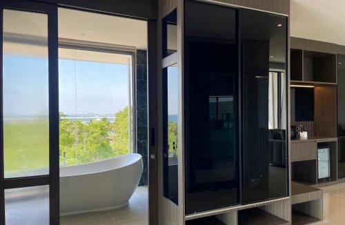 Chonburi Hotel | Atlantis Manor