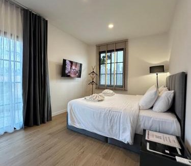 Chonburi Hotel | Atlantis Manor