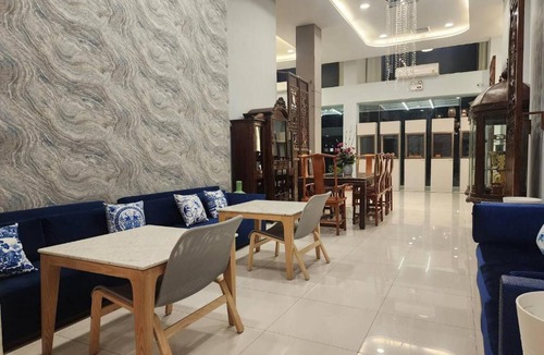 Asoke Hotel | August Residence
