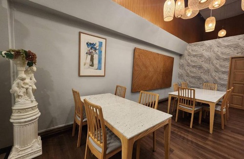 Asoke Hotel | August Residence