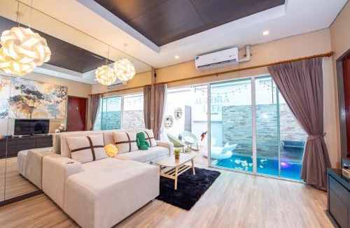 Na Kluea Villa | Aurora Life Pool Villa Pattaya