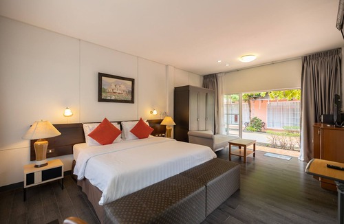 Suan Luang Hotel | Bangkok Rama Hotel