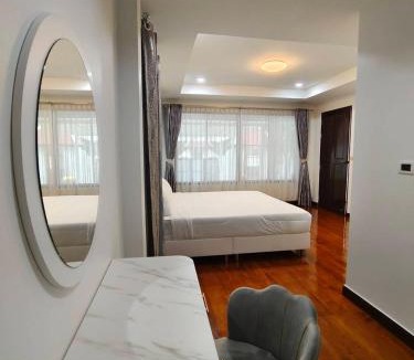 Central Pattaya Villa | Bann Natcha 37