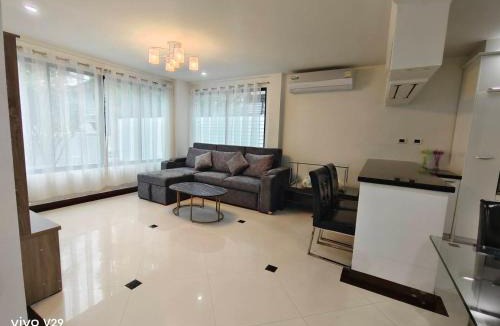 Central Pattaya Villa | Bann Natcha 37