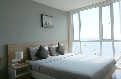 Saen Suk Apartment | BBG Seaside Luxurious Service Apartment