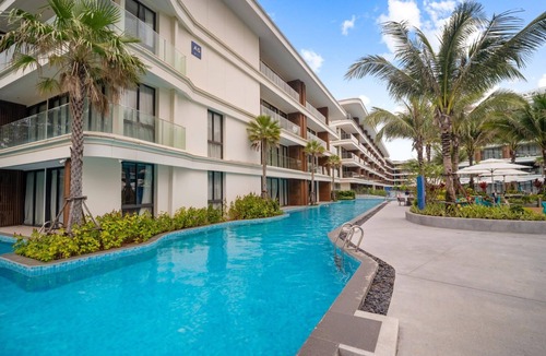 Choeng Thale Condo | BEACHFRONT 189/240 One Bedroom Apartment