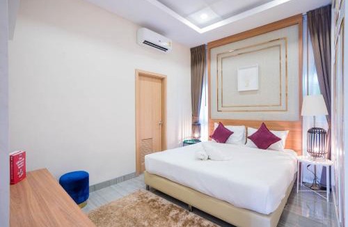 Huai Yai Villa | Beverly Hills Pool Villa Na Jomtien