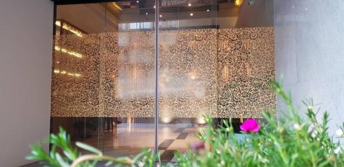 Ratchathewi Hotel | Bizotel Premier Hotel & Residence