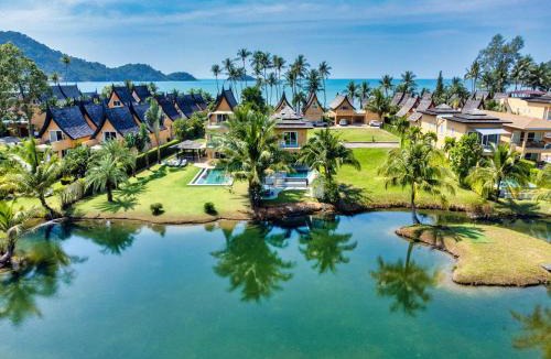 Klong Son Villa | Blue Cove Pool Villa - by KohChangVillas