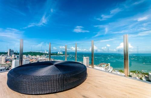 Pattaya Bay Apartment | Central Pattaya Residence-The Base Condo