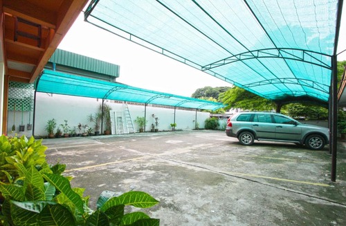 Hua Hin Hotel | Chaba Chalet Hotel